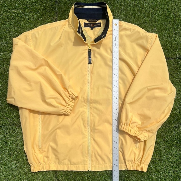 Tommy Hilfiger Golf, Yellow Windbreaker Lightweight Athletic Jacket, Size L - Picture 8 of 9